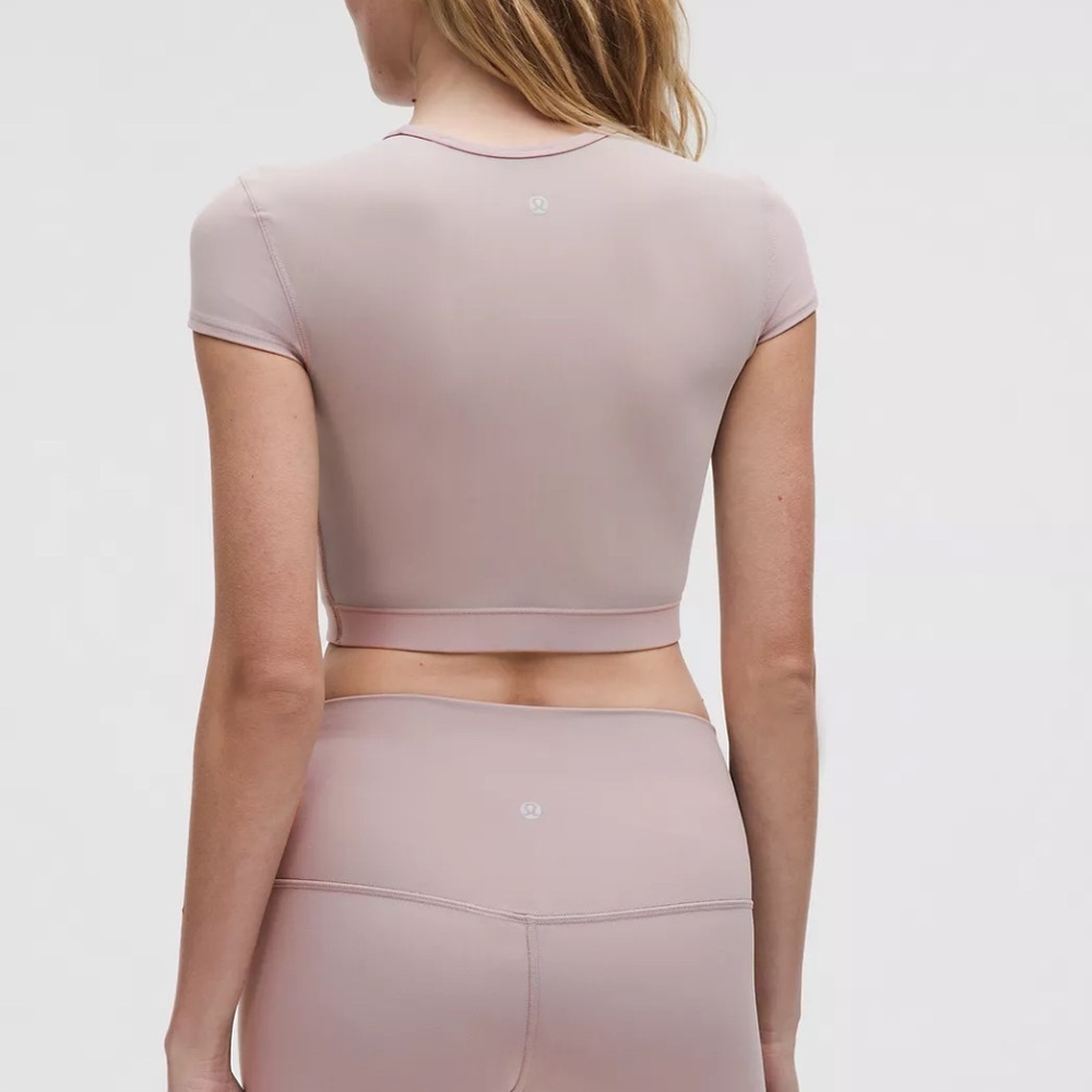 Lululemon Athletica Taupe Crop Top - Picture 3 of 10